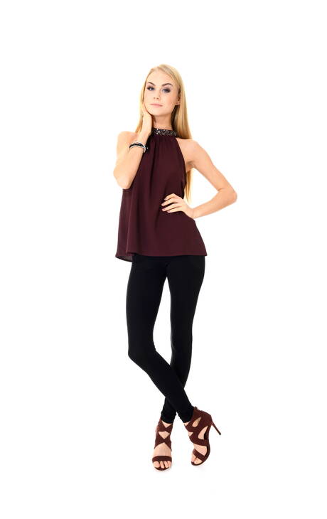 iStripper invite you to explore xxx pictures featuring Nancy A has a nice shape