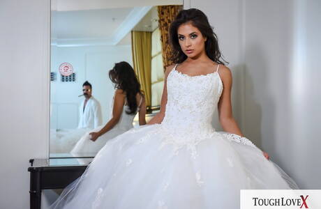 Tough Love X pleased to share with you a free photo gallery with Jynx Maze in hardcore sex action