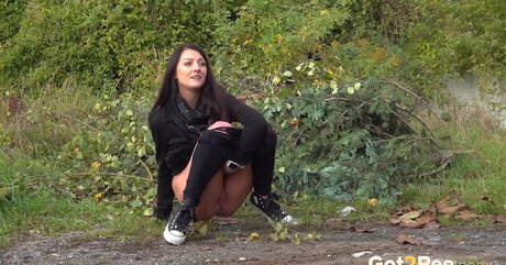 Got 2 Pee invite you to explore a xxx photos with Katy Rose in piss session